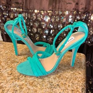 Steve Madden Heels Sz. 6